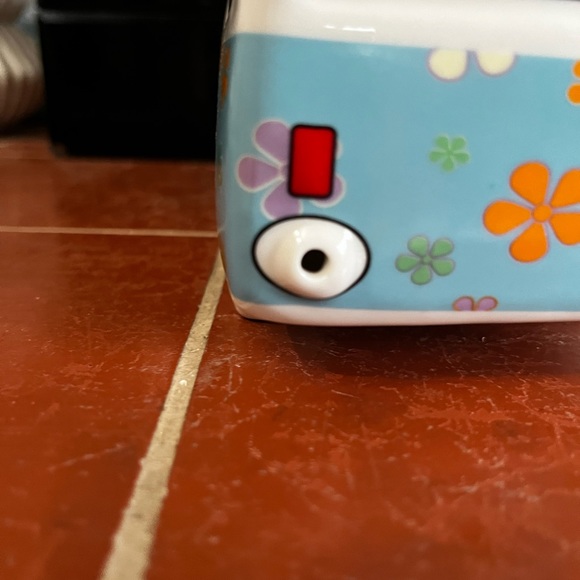 VW Hippie Bus Ceramic glazed Apparatus - Picture 5 of 7